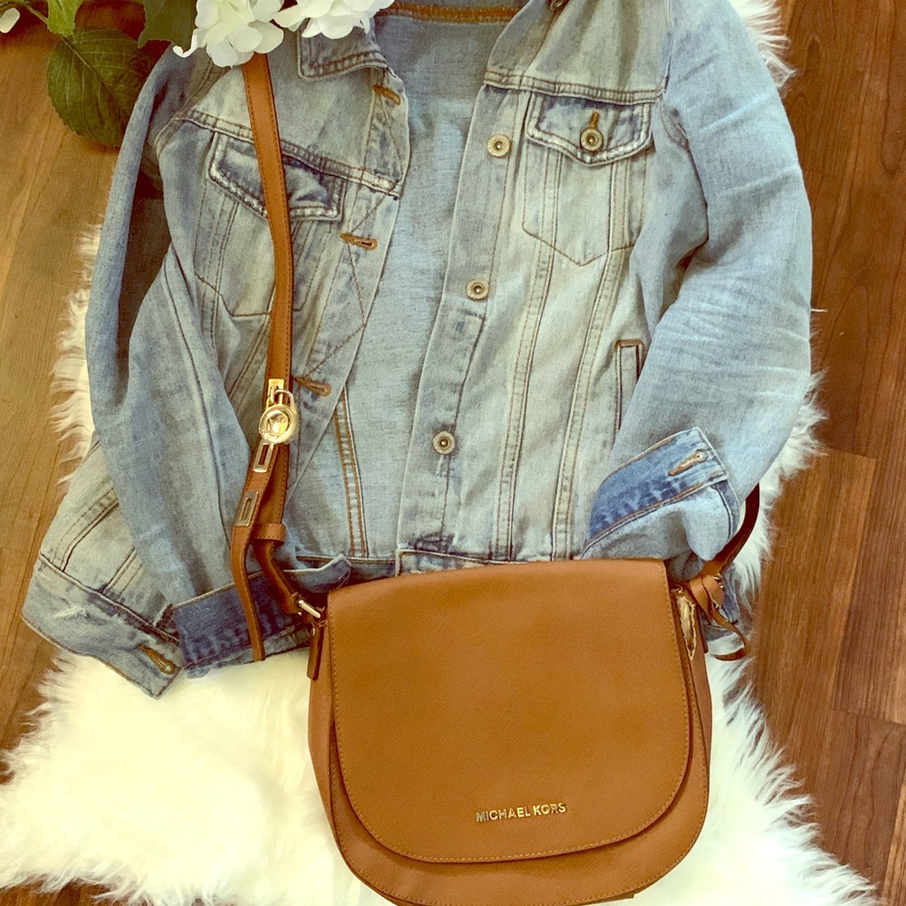 Authentic Michael Kors crossbody